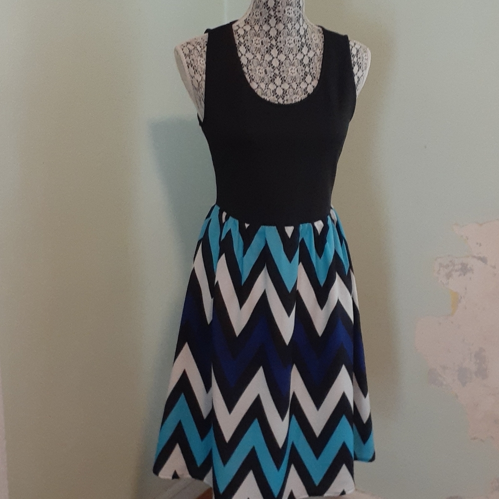 Dress by pomelo: